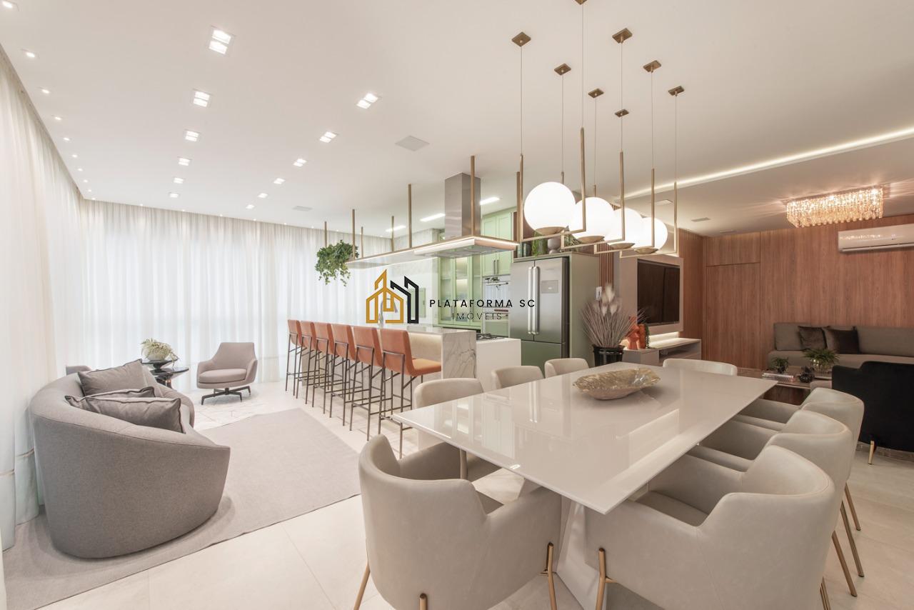 Apartamento, 3 quartos, 130 m² - Foto 1