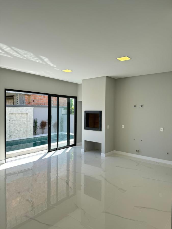 Casa de Condomínio à venda com 3 quartos, 180m² - Foto 11